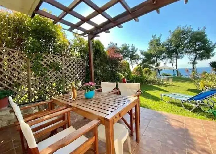 Spacious 3 Bed House With Sea View * Possidi